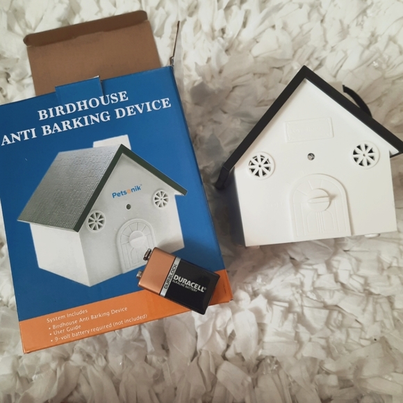 Birdhouse Anti Barking Device for Dogs Pets Nik With 9v Battery In Original Box